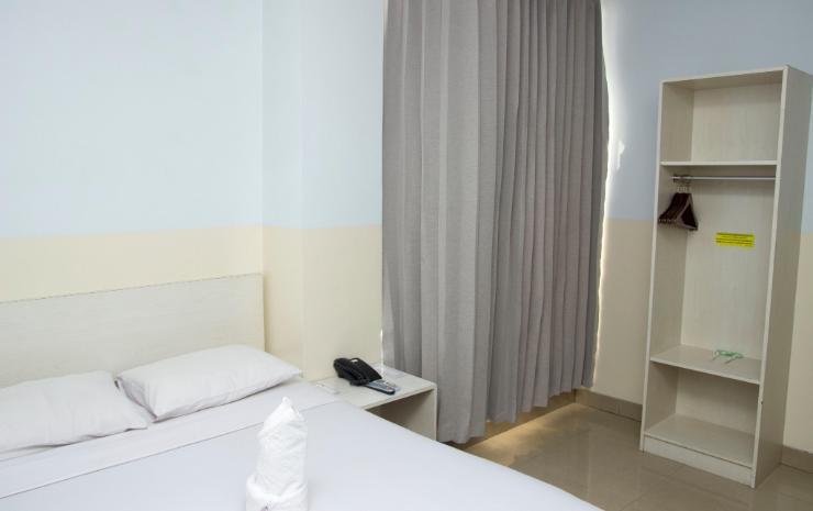 Hotel Metropolitan Inn Manado Exterior photo